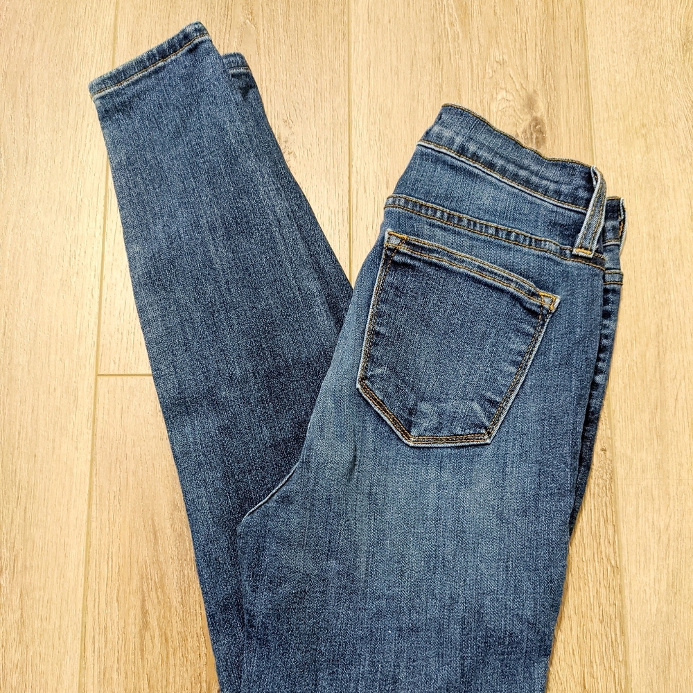 Judy Blue Los Angeles Skinny Jeans